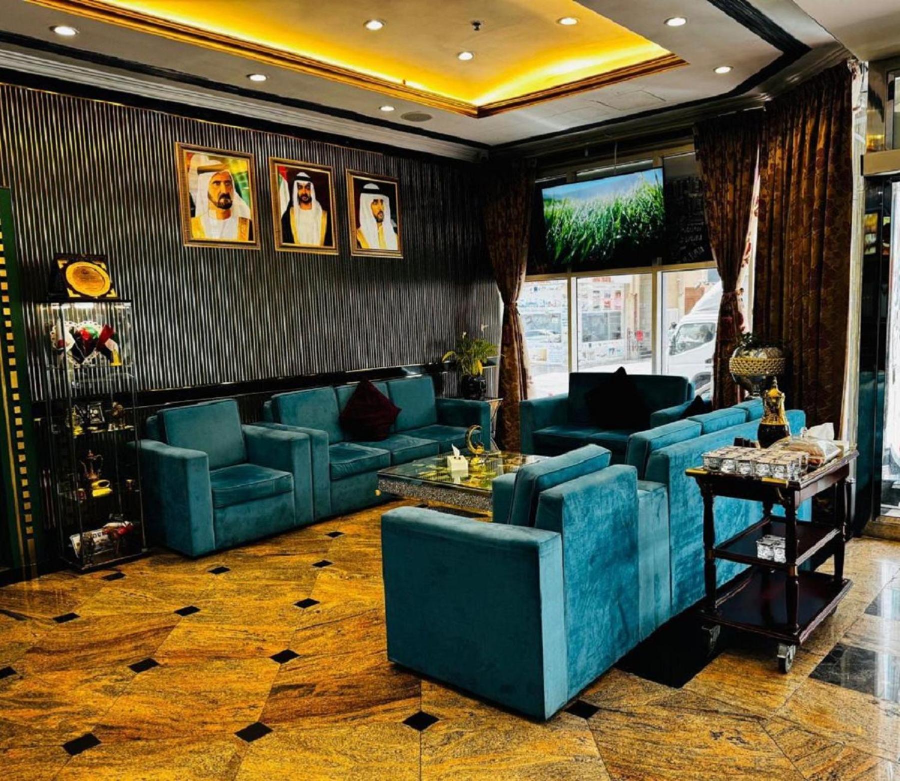 New California Hotel Dubaï Extérieur photo