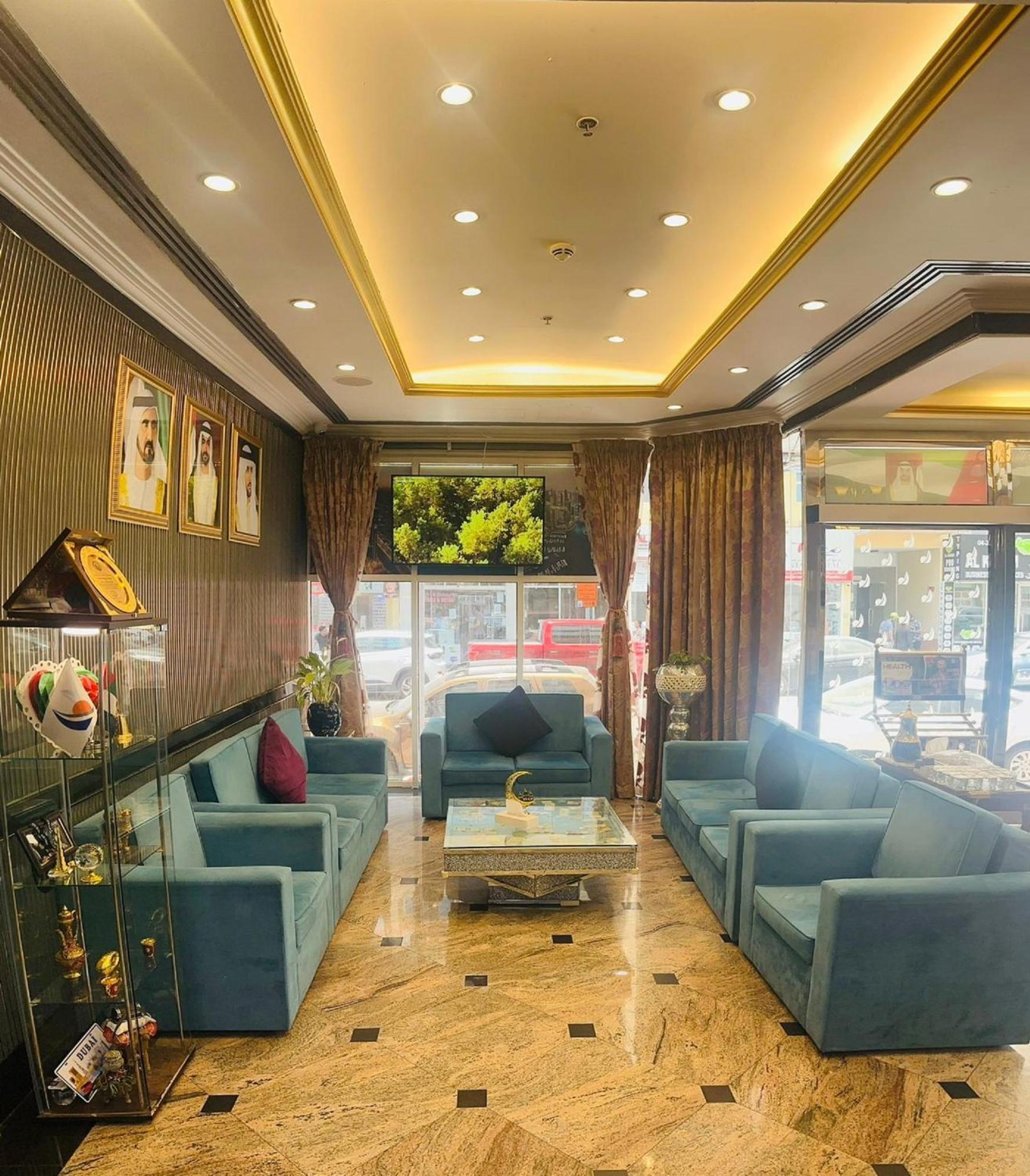 New California Hotel Dubaï Extérieur photo